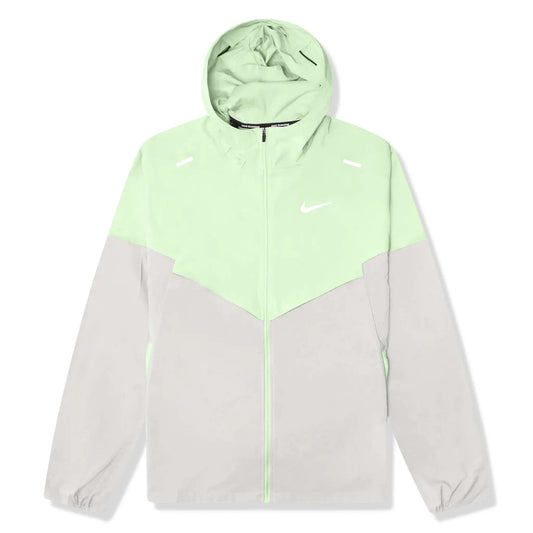 Nike Windrunner ‘Vapour Green’