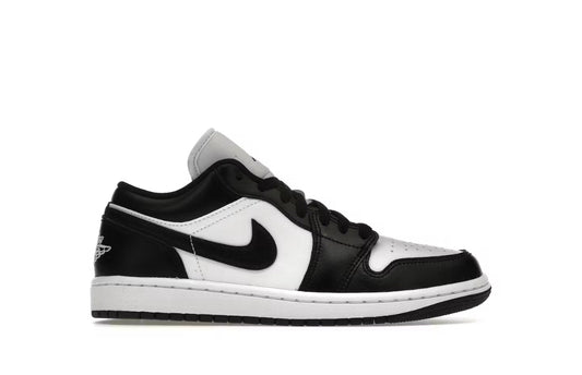 Nike Air Jordan 1 Low ‘Panda’ (Women’s) - Sneaker Dyl 