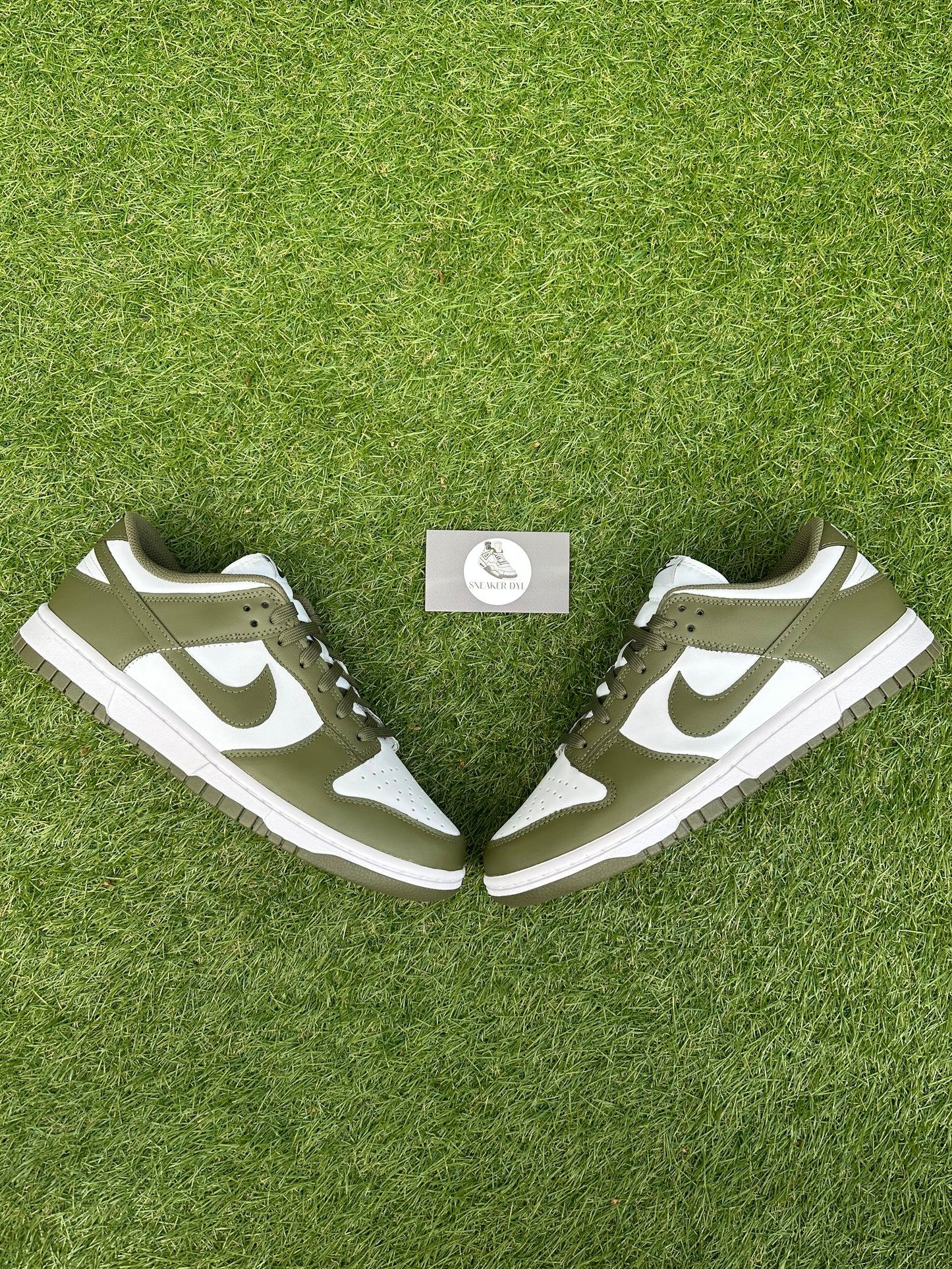 Nike Dunk Low ‘Medium Olive’ (Women’s)